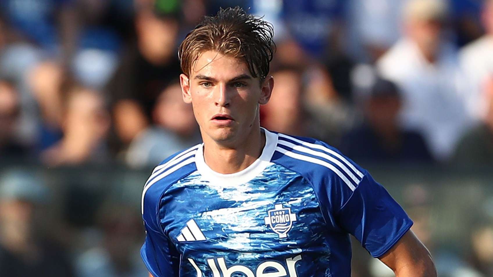 Tottenham increase offer for Como's Paz after Eze snub  