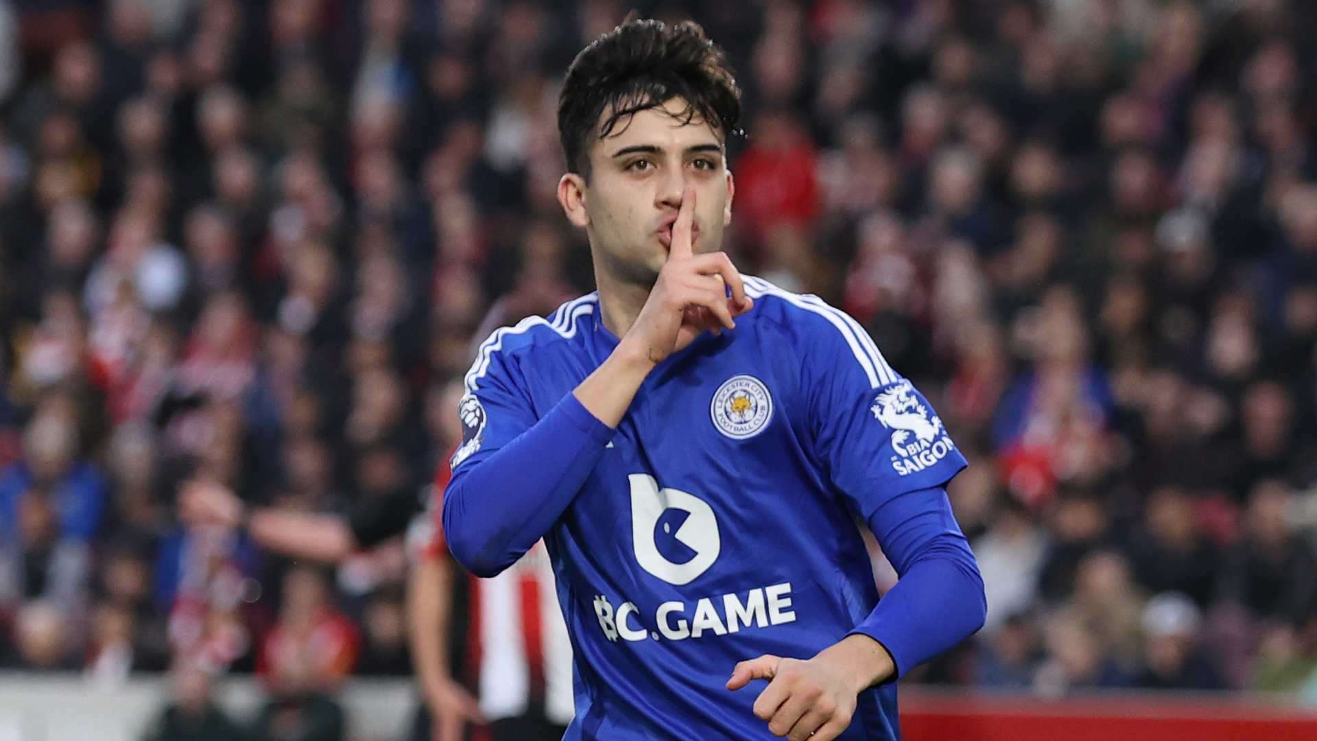 Chelsea near Buonanotte loan after Simons snub  