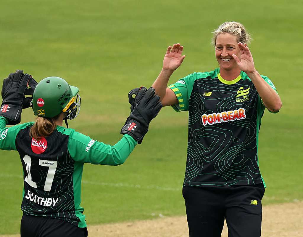 Southern Brave ease past Northern Superchargers in table-topping win  