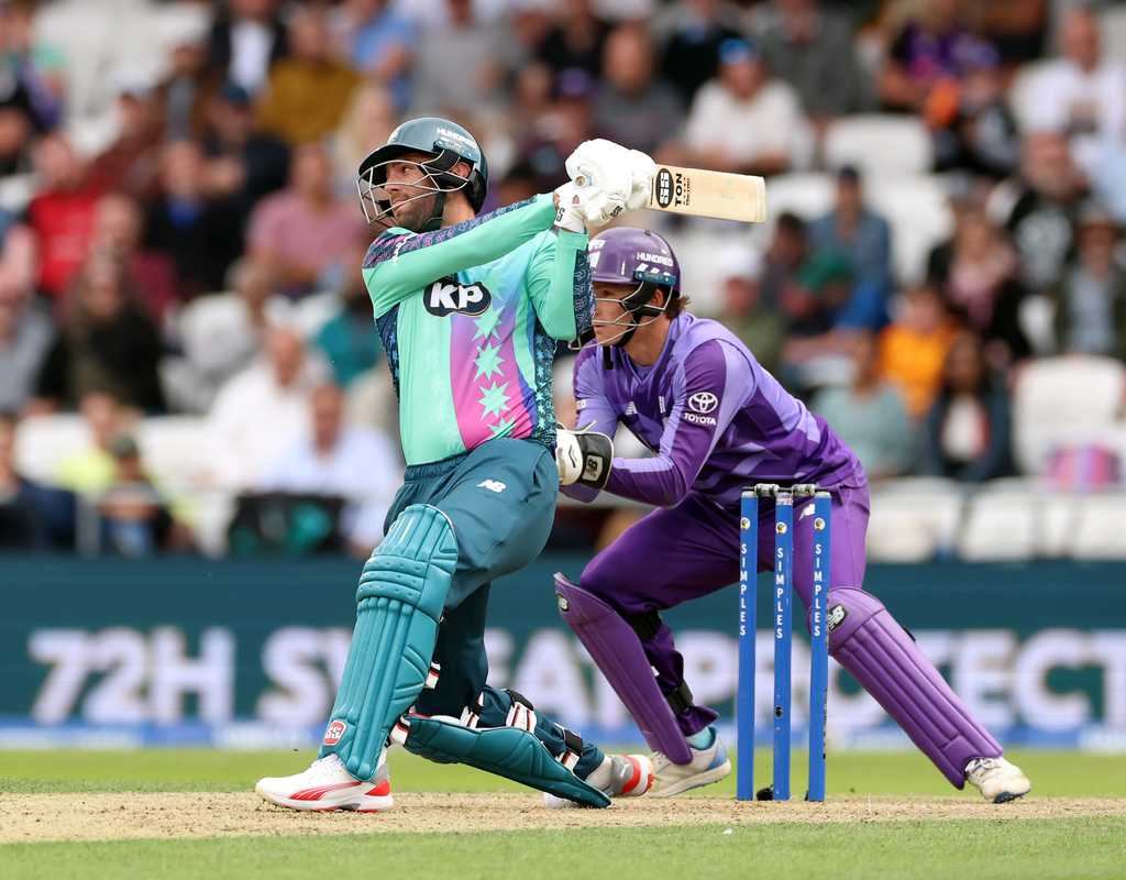 Ferreira's late fireworks not enough as Invincibles fall short  