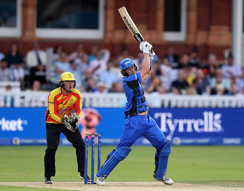 Smith, Williamson set up London Spirit's win  