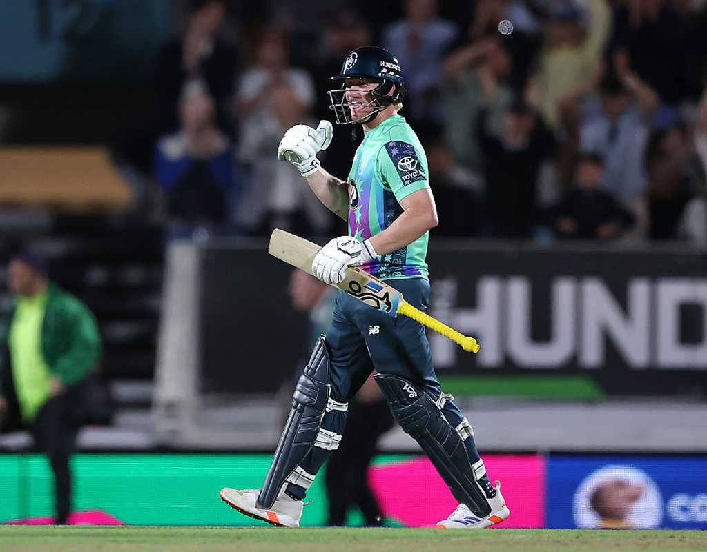 Cox, Curran power Invincibles in big chase  