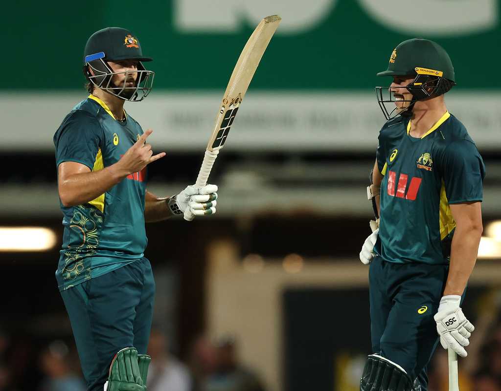 David, Hazlewood combine for Australia's 9th straight T20I win  