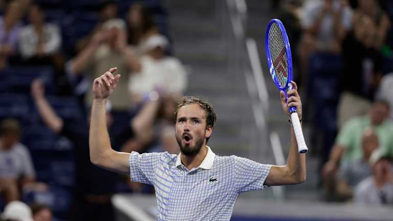 Taylor Fritz had takes on the photographer who interrupted Daniil Medvedev and Benjamin Bonzi  