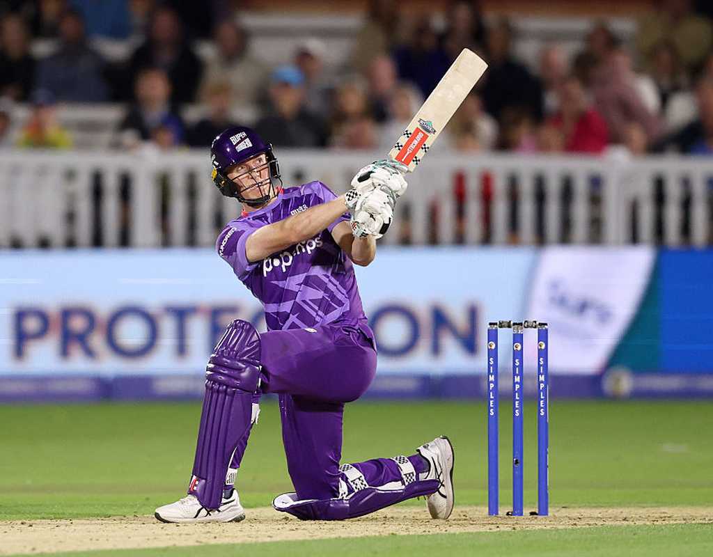 Superchargers cruise to victory against London Spirit  