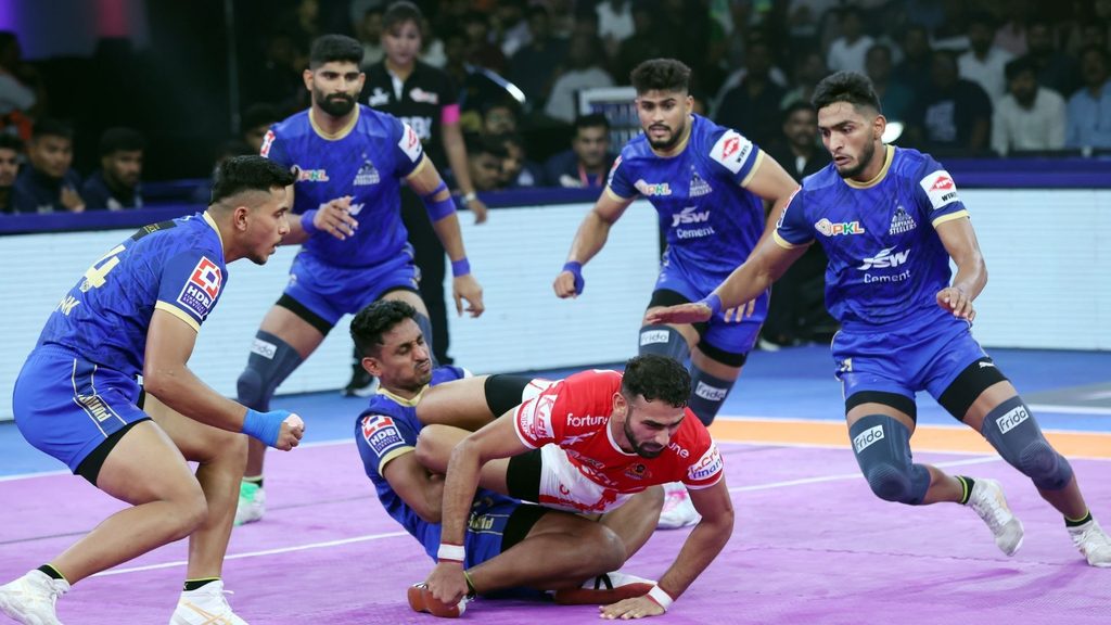Pro Kabaddi Highlights: Gujarat Giants vs Haryana Steelers | September 15 | PKL Season 12  