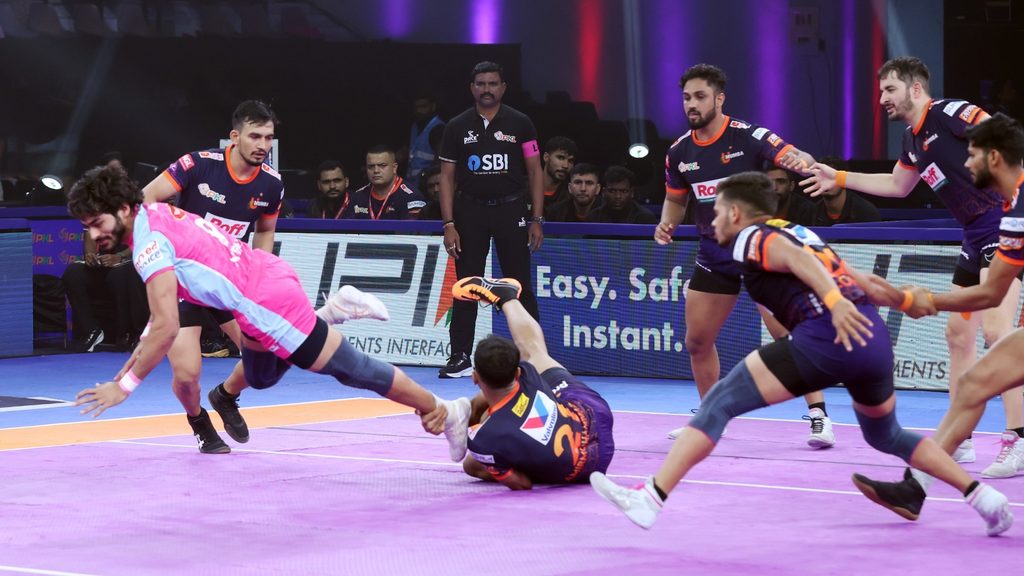 Nitin Kumar’s Super 10 leads Jaipur Pink Panthers comeback to clinch tie-breaker against U Mumba  