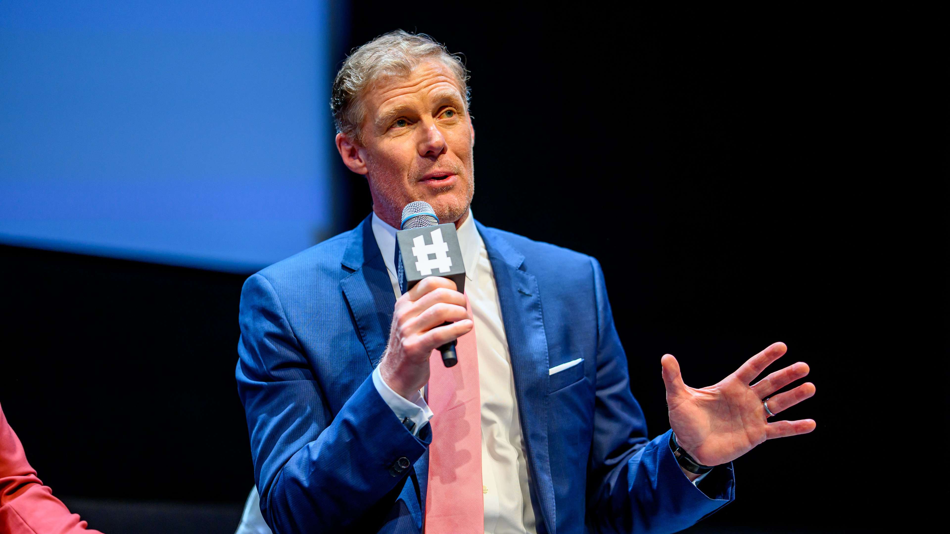 Lalas: World Cup task force focused on security, visas, optics  