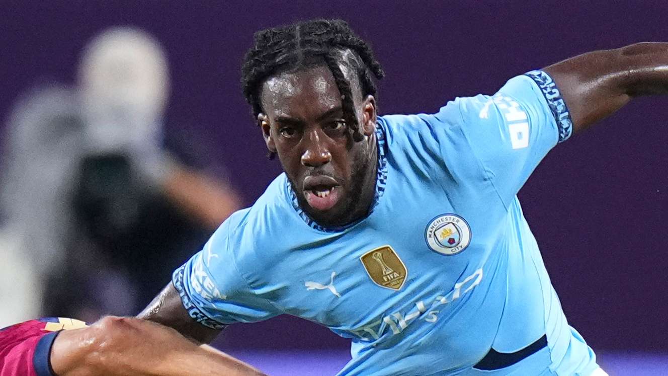 Man City loan forgotten academy man to Polish club  