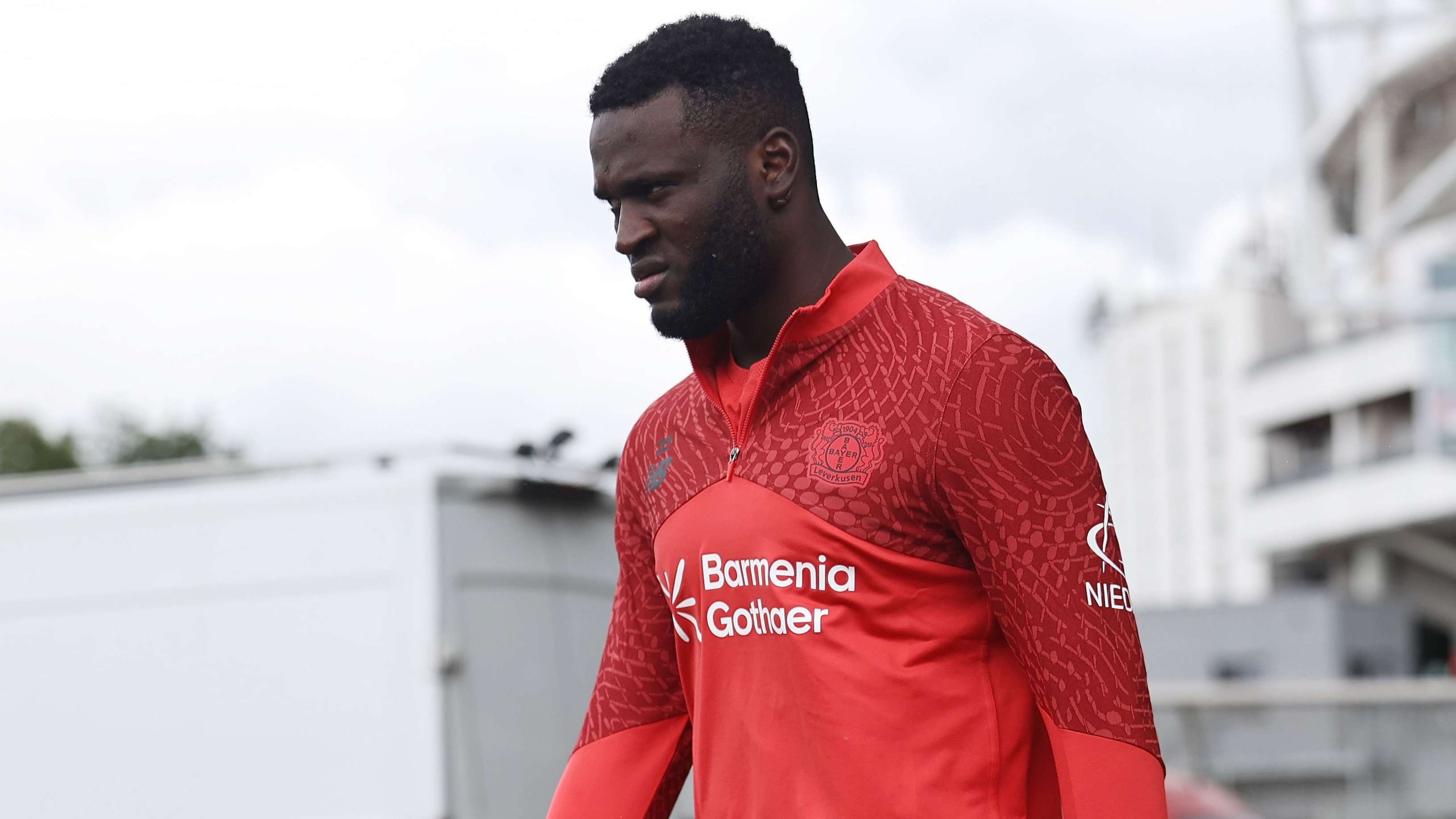 West Ham eye last-gasp Boniface bid  