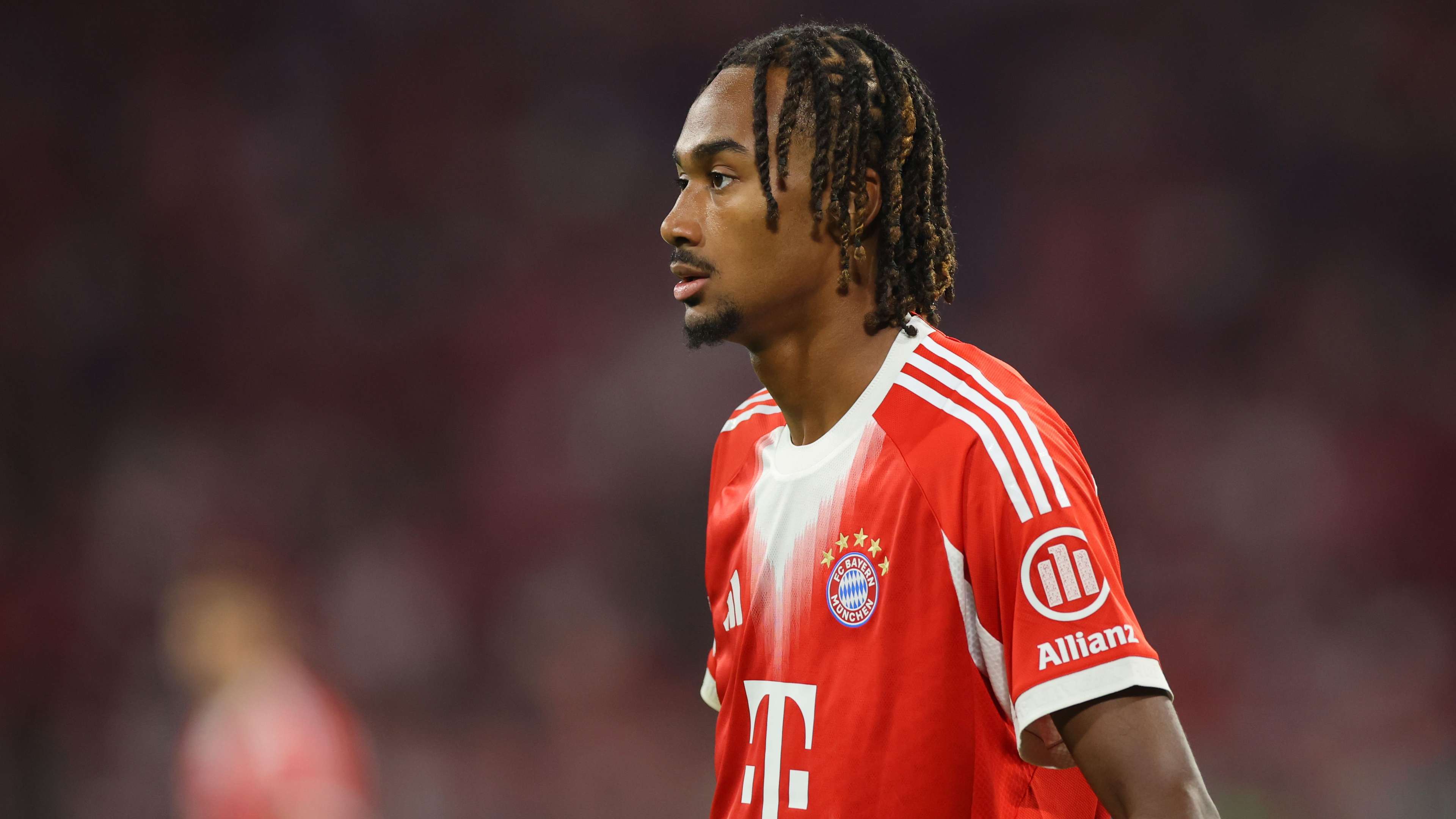 Fulham challenge PSV to Bayern teenager  