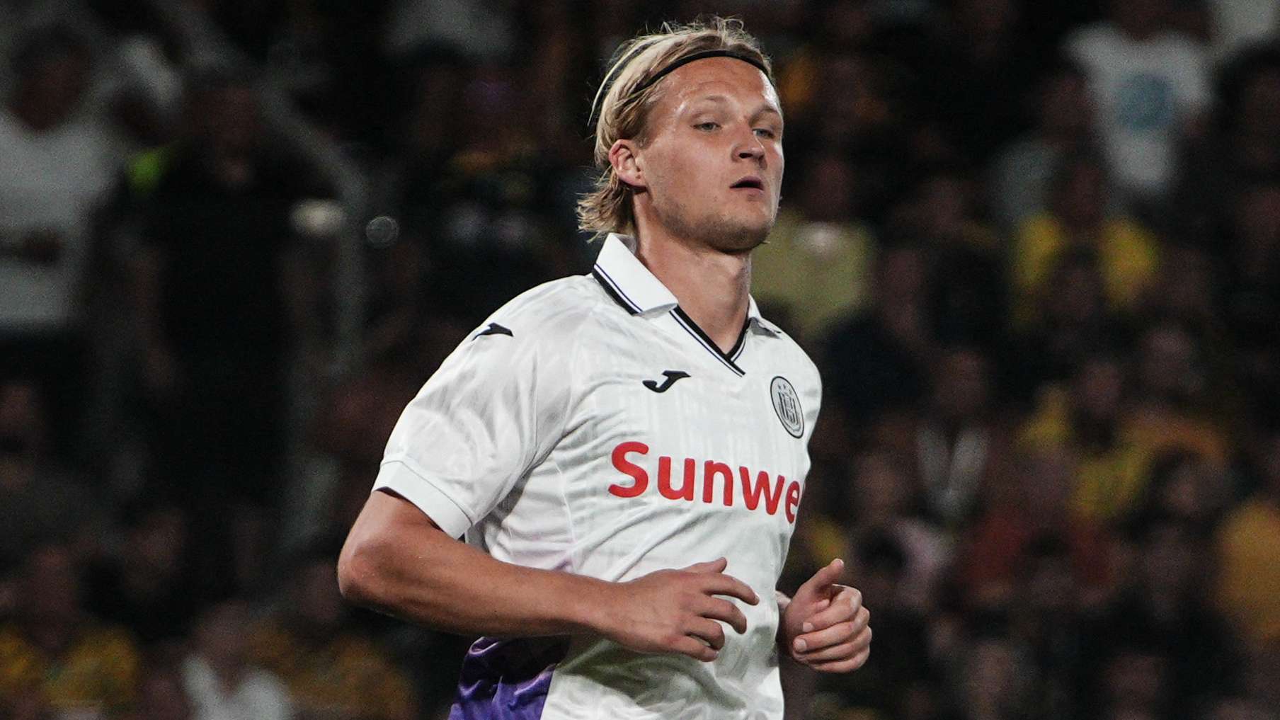 Ajax hijack Celtic transfer with offer to re-sign striker  