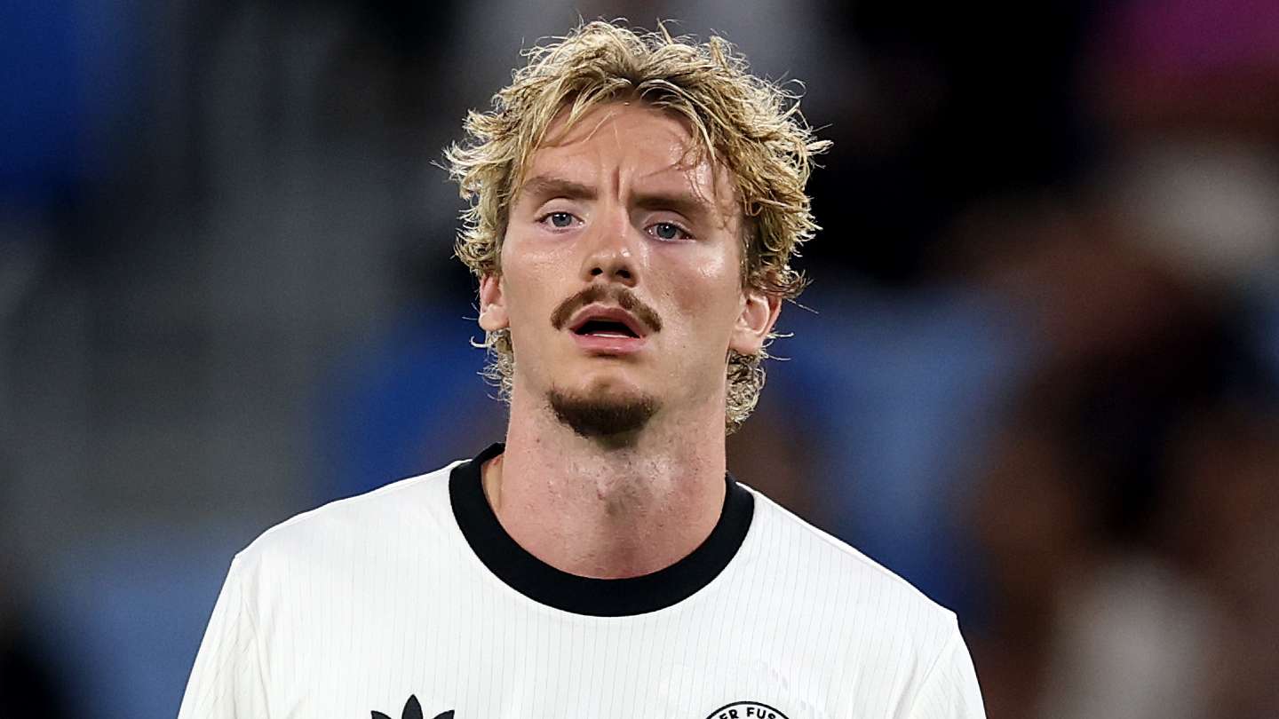 German boss shares concern over Woltemade's Newcastle move  