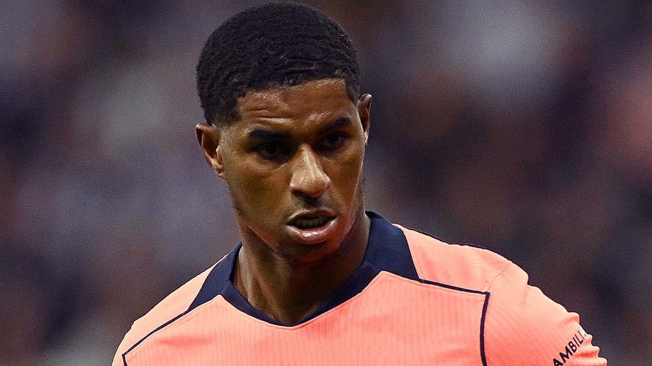 Barcelona make Rashford decision amid transfer fee stand-off  