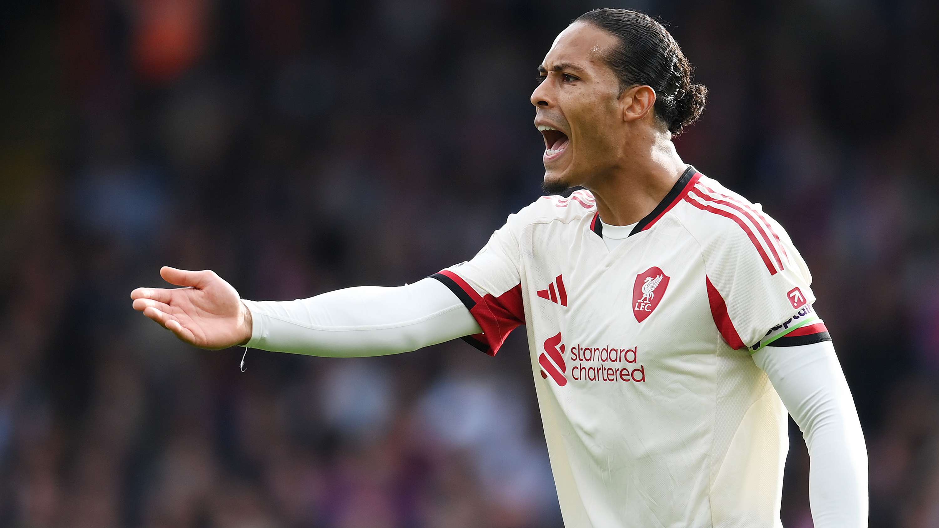 Van Dijk slams Liverpool team-mates for Palace loss  