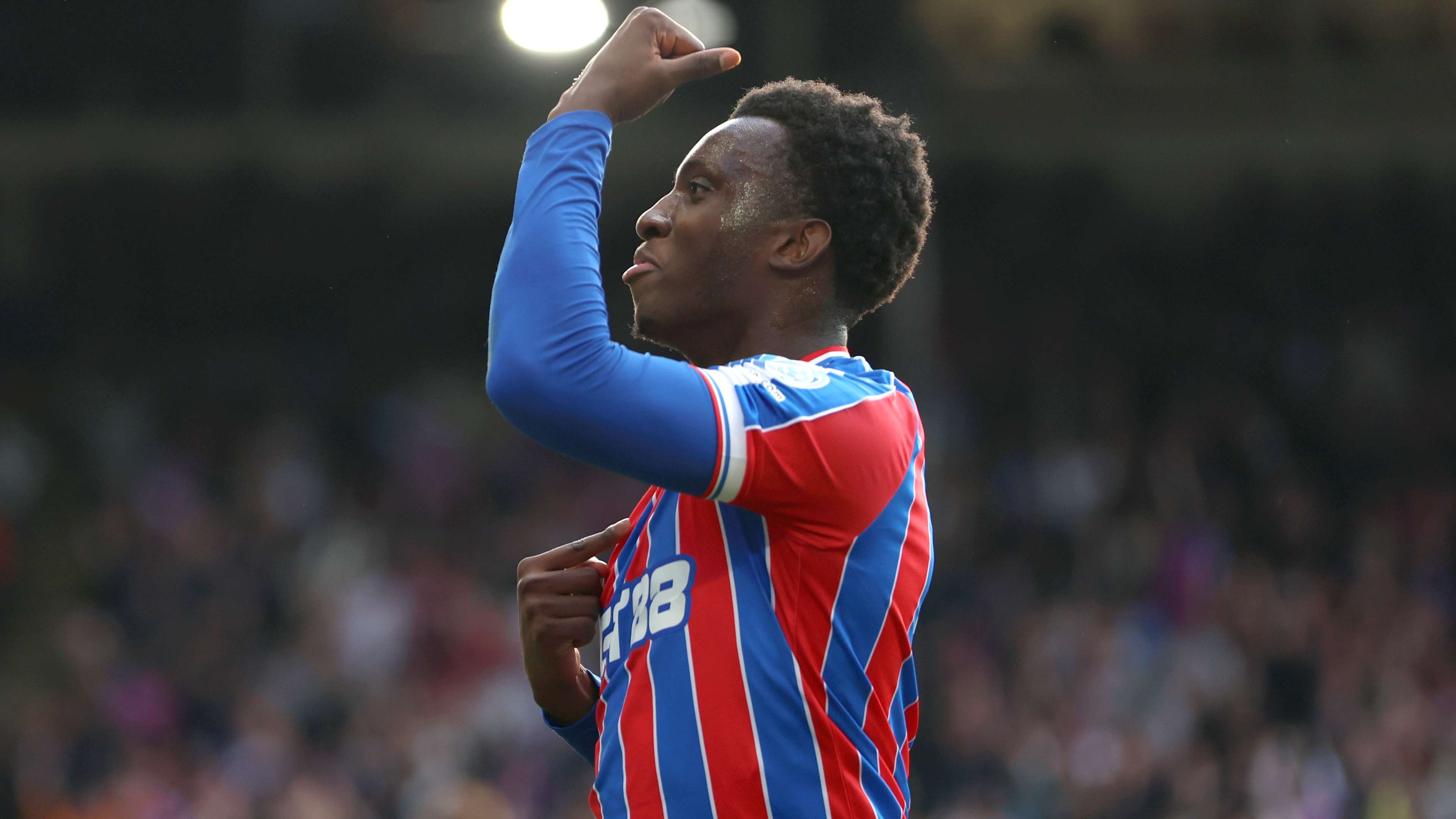 Nketiah receives 'thank you messages' from Arsenal  