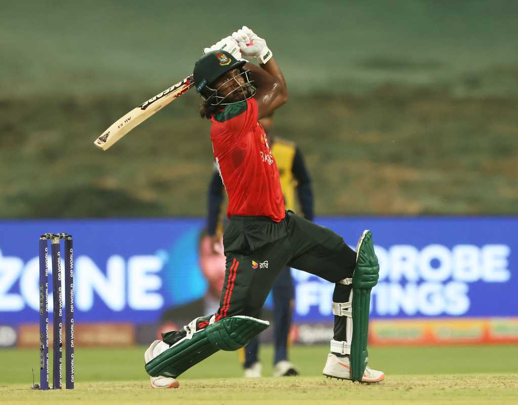 'Top-order doesn't need to look for fours and sixes every ball'  