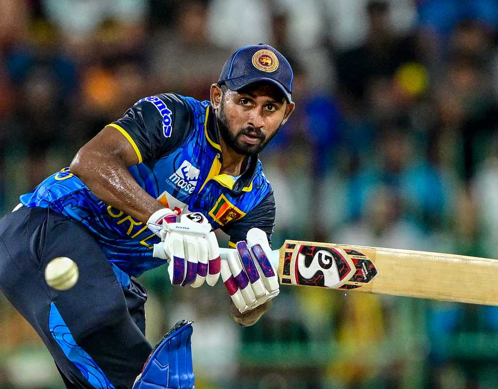 Kamindu Mendis denies Zimbabwe in Harare  