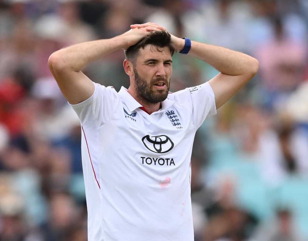 Jamie Overton takes indefinite break from red-ball cricket  