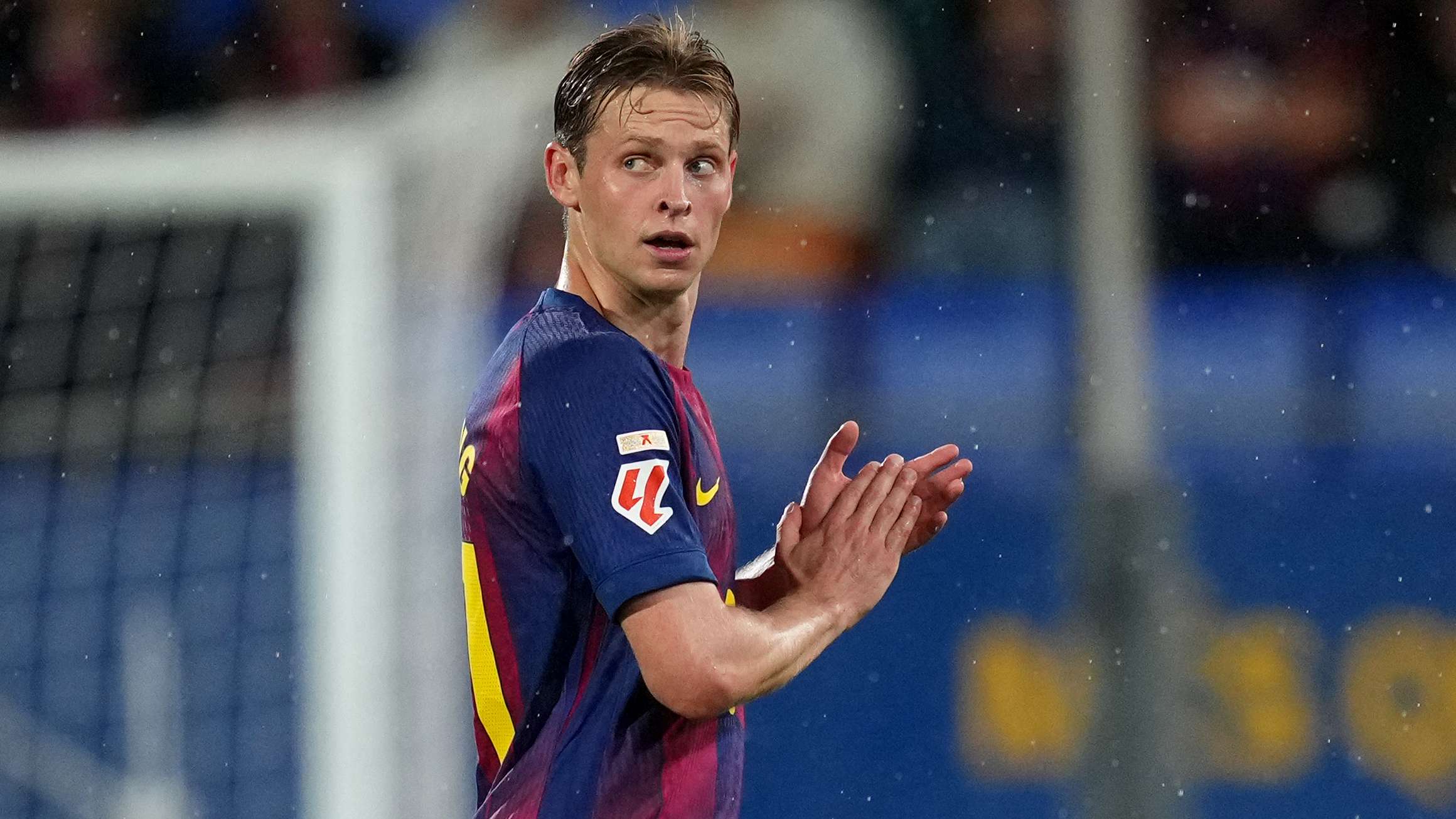 Barca set new date for De Jong contract extension  