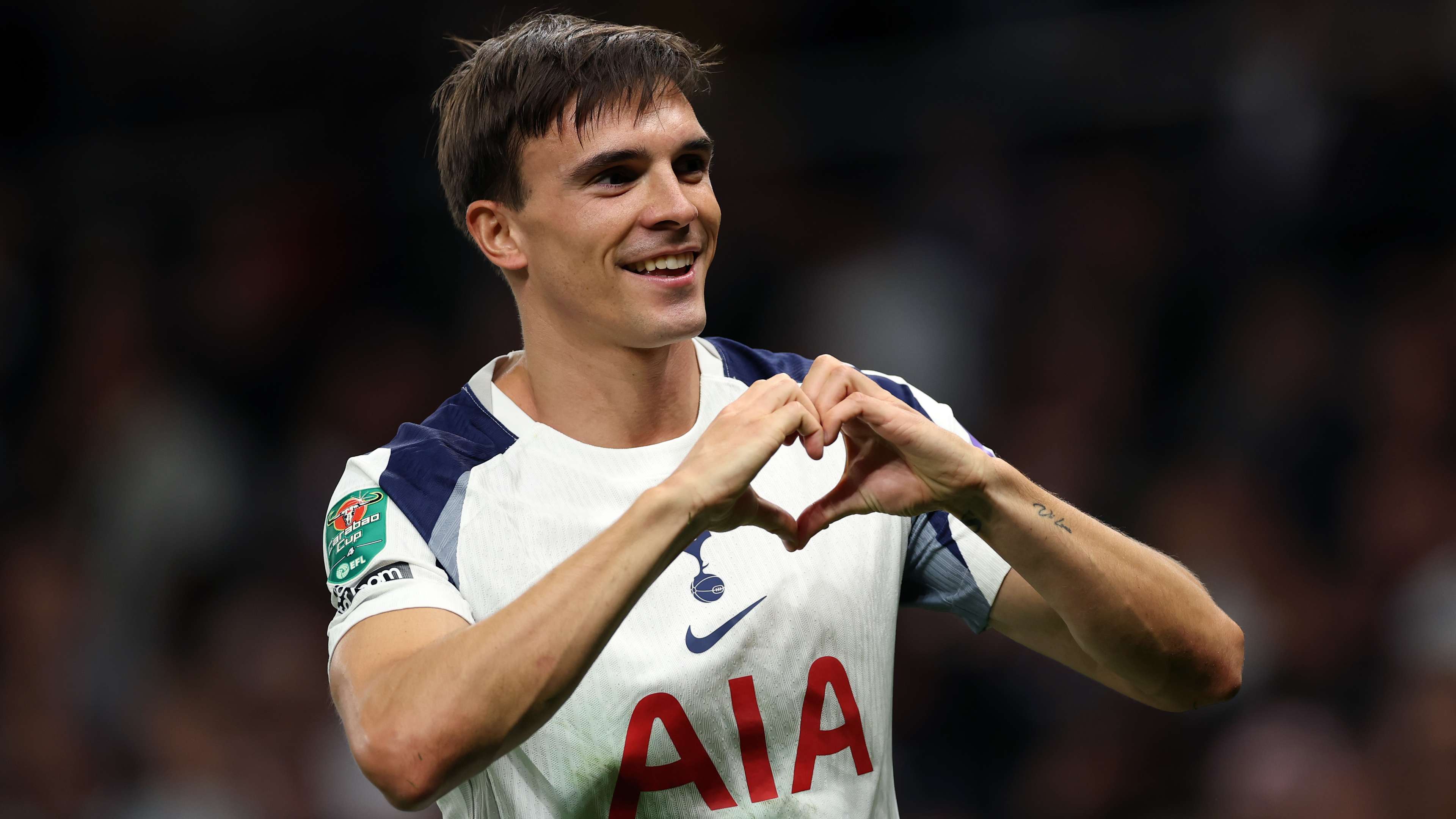 📽️ | Palhinha shows ball knowledge with 'guess the career' quiz  