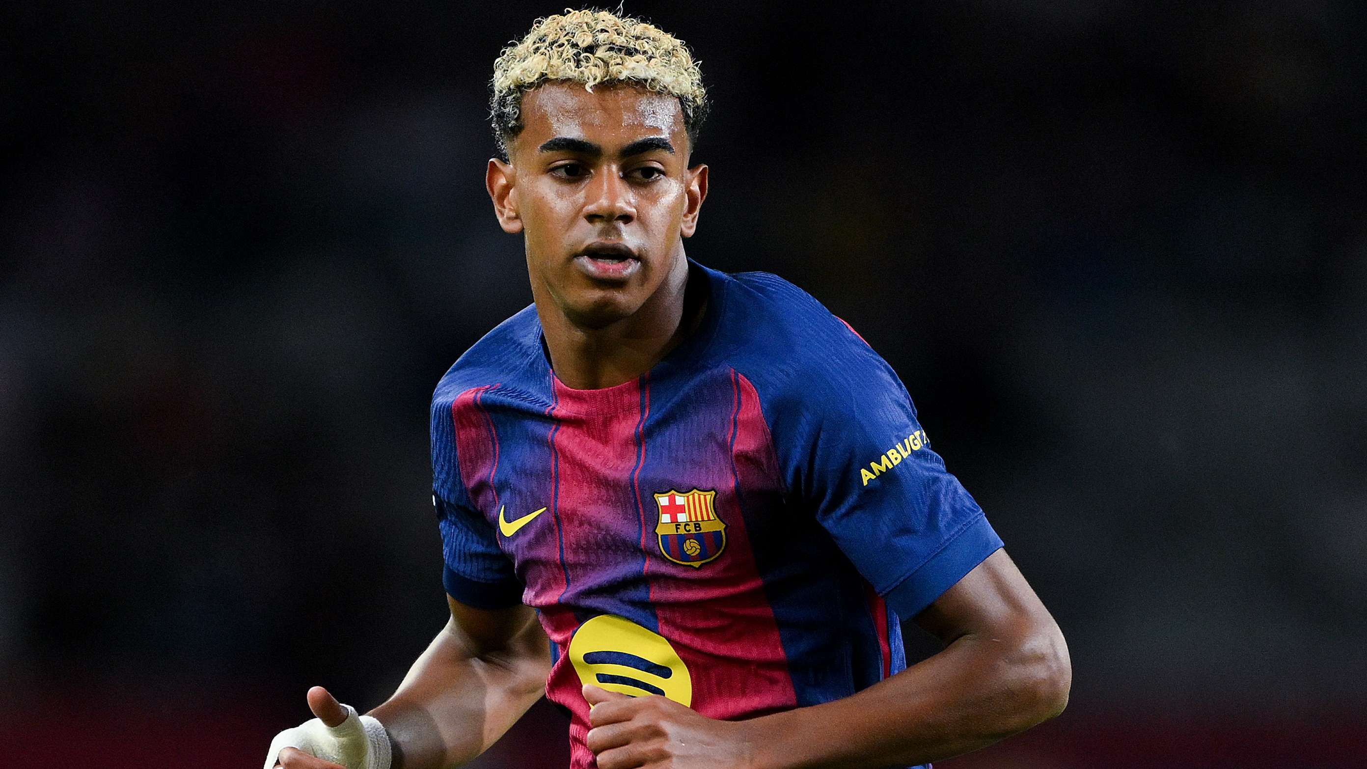 📽️ | Yamal tells YouTuber to 'go to sleep' in wild celebration  