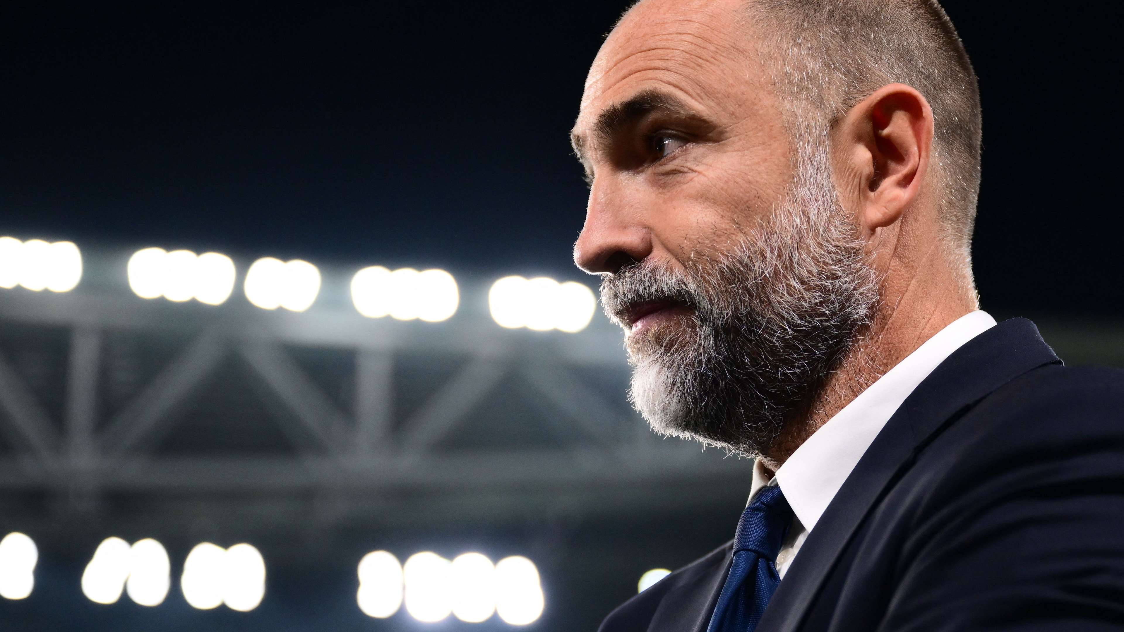 Arsenal, Chelsea & Liverpool rejected in bid to sign Juventus midfielder  