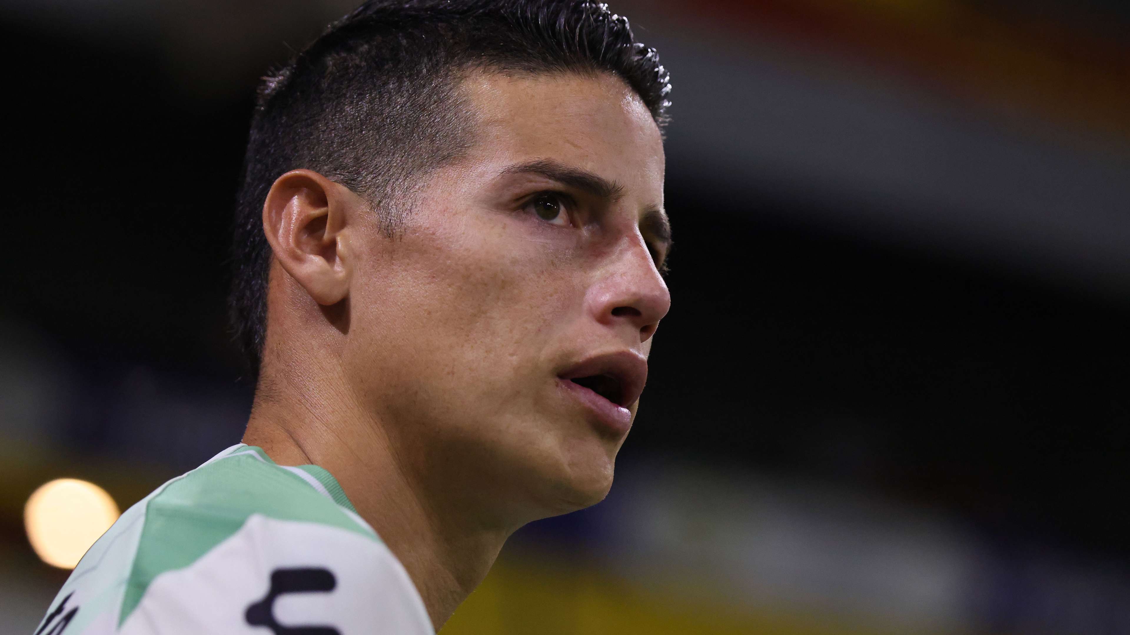 Report: James Rodríguez to leave León  