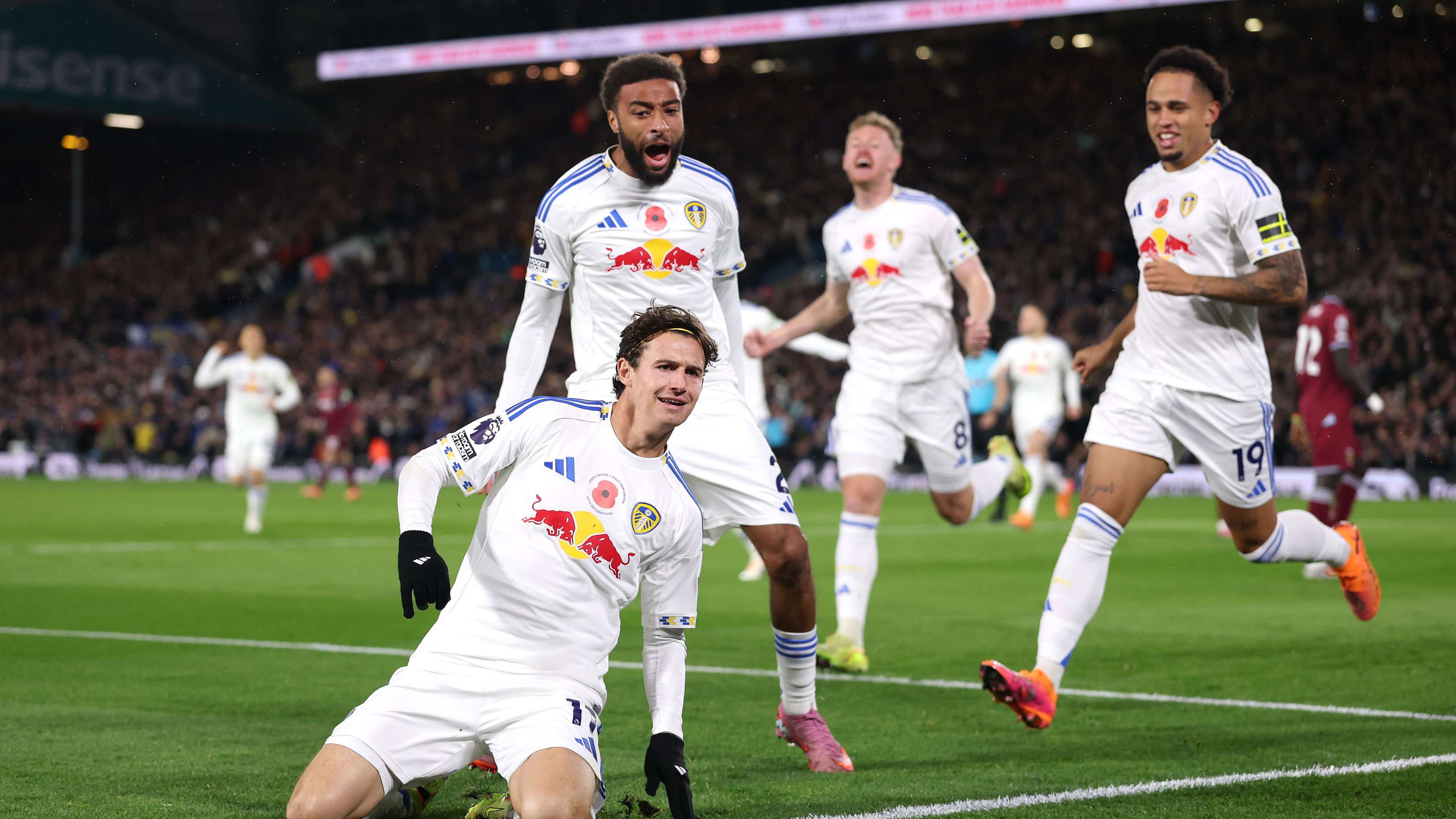 Lalas: Aaronson's form is pushing him back in USMNT picture  