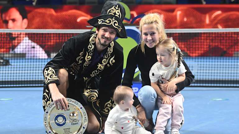 Felix Auger-Aliassime bolsters Turin chances with Brussels victory  