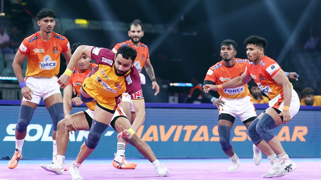 PKL Season 12 Qualifier 2 Preview: Puneri Paltan vs Telugu Titans – Elite Defence Faces Dynamic Raiding Duo  