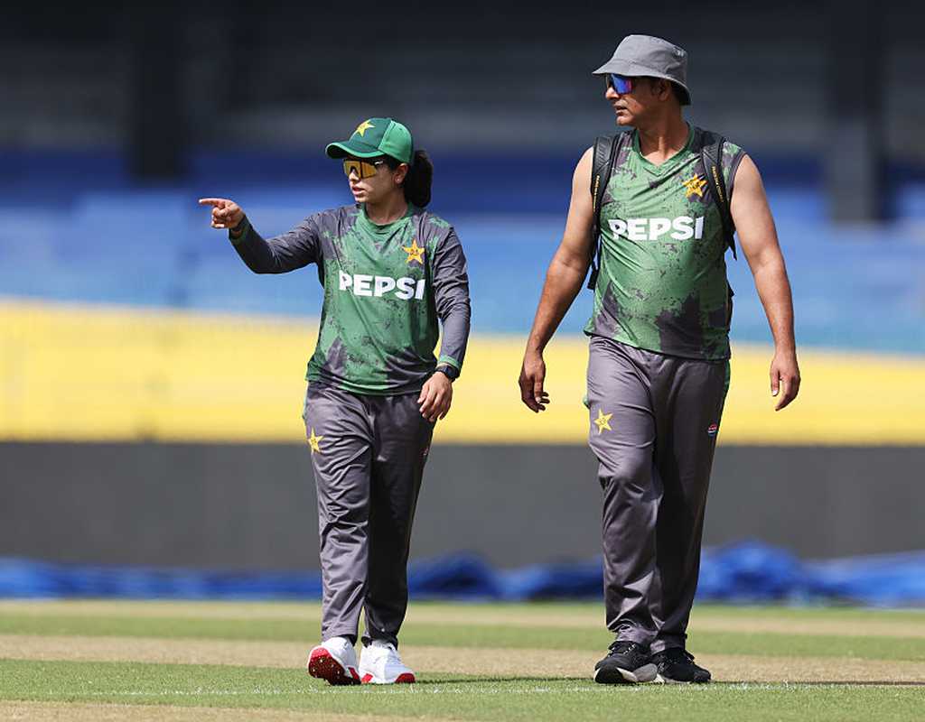 Pakistan bank on spin and familiarity in bid to rise above past lows  