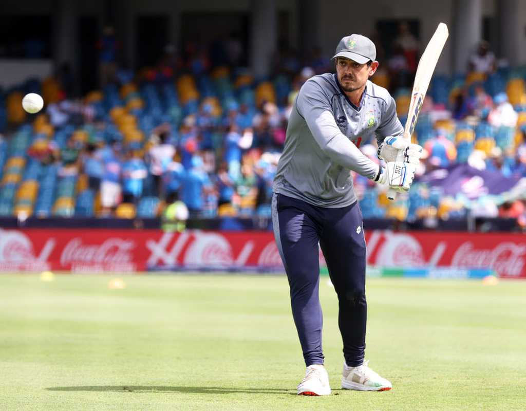 De Kock guest of honour at Namibia's housewarming party  