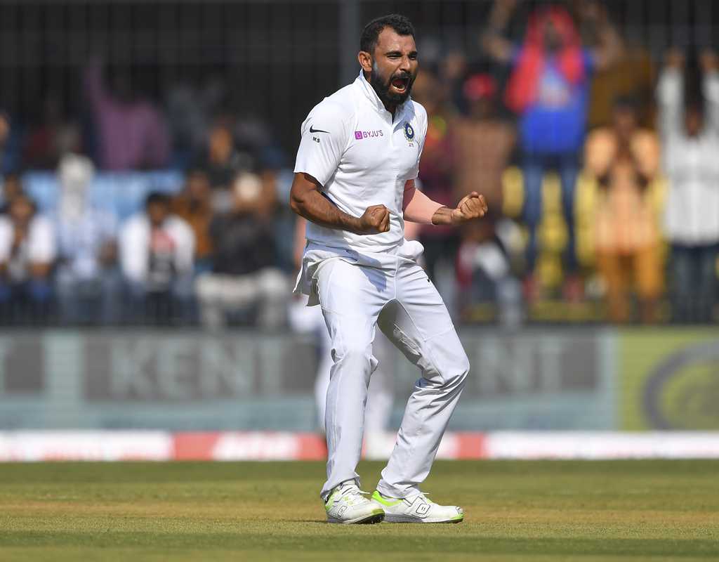 Shami, Easwaran give Bengal comfortable win  