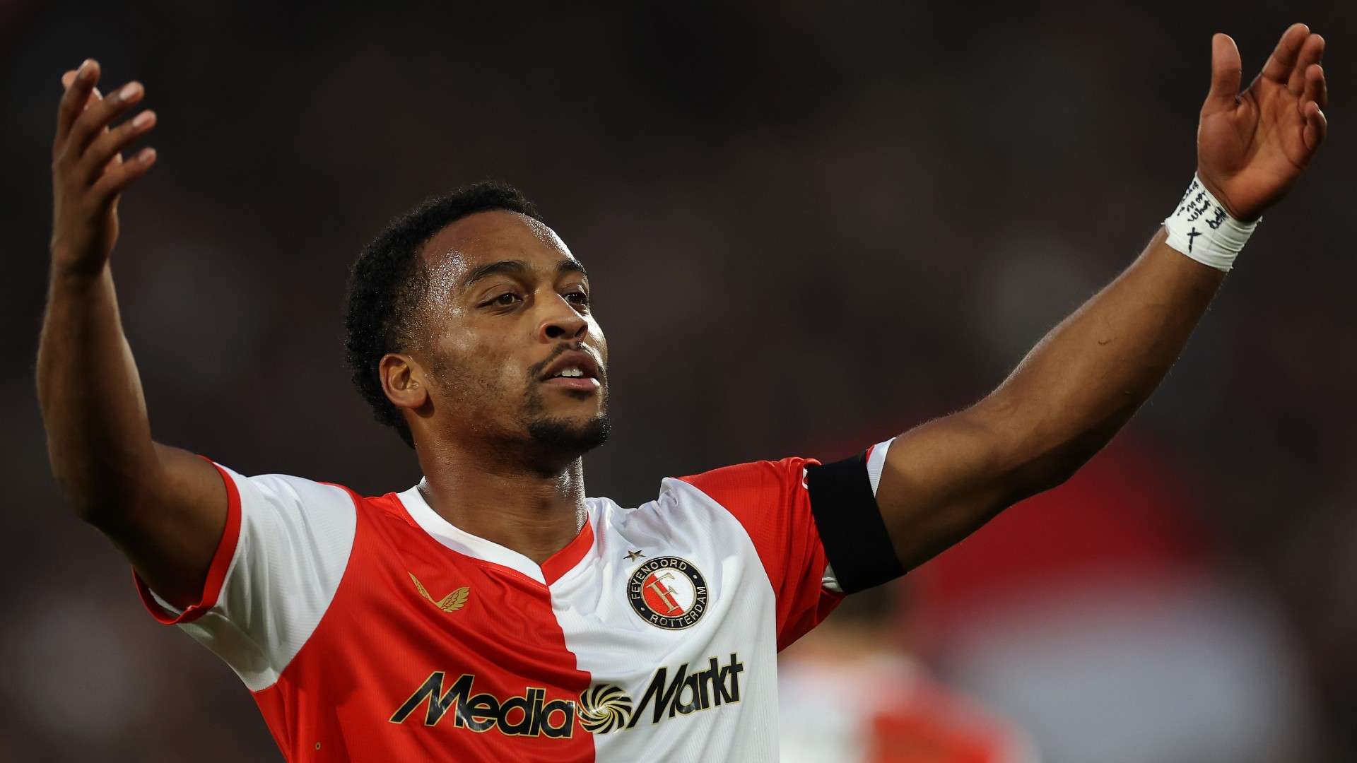 Dortmund target Arsenal star Timber's twin brother  