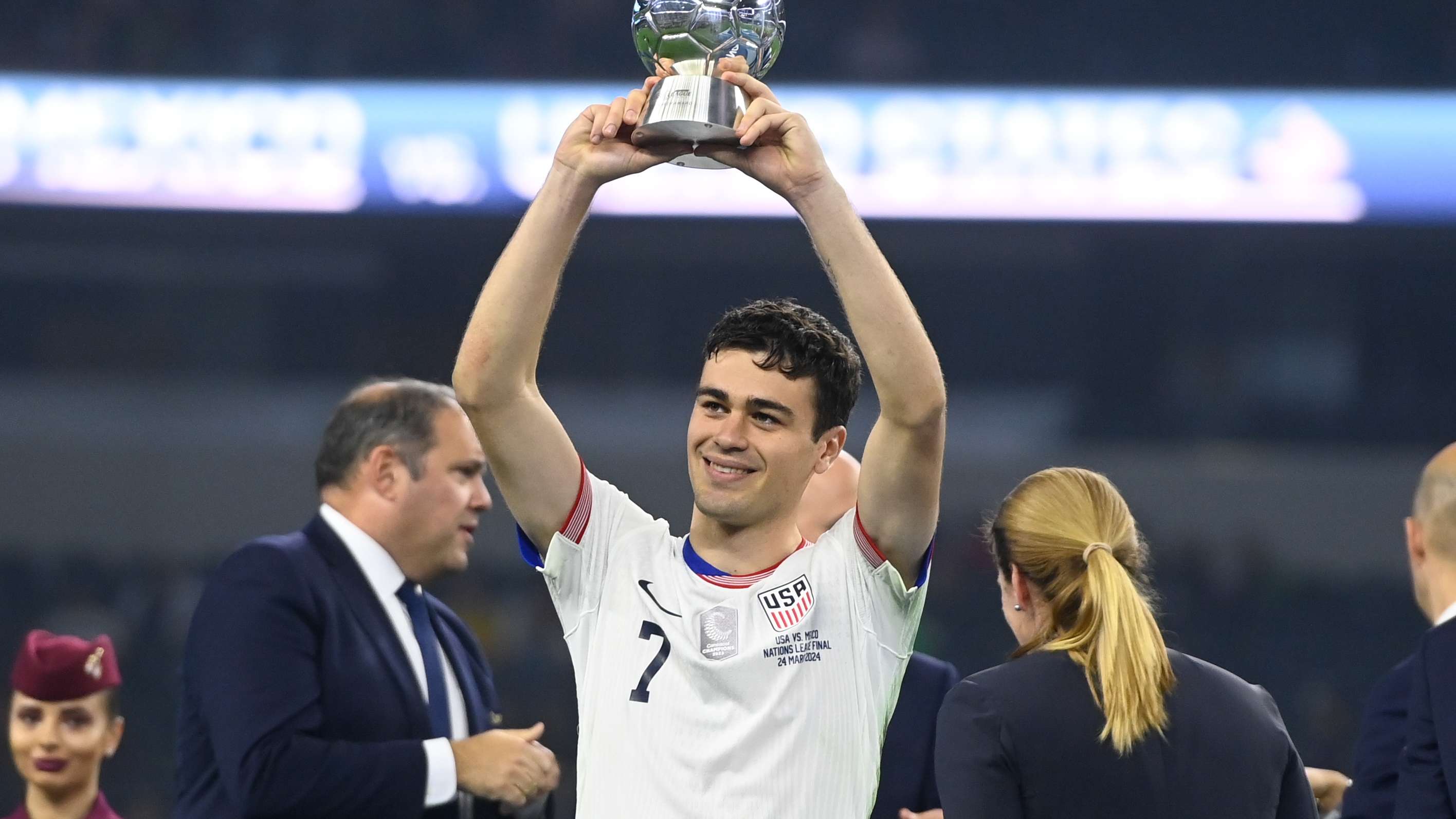 'His instincts are phenomenal' - Davies backs chance for Reyna  