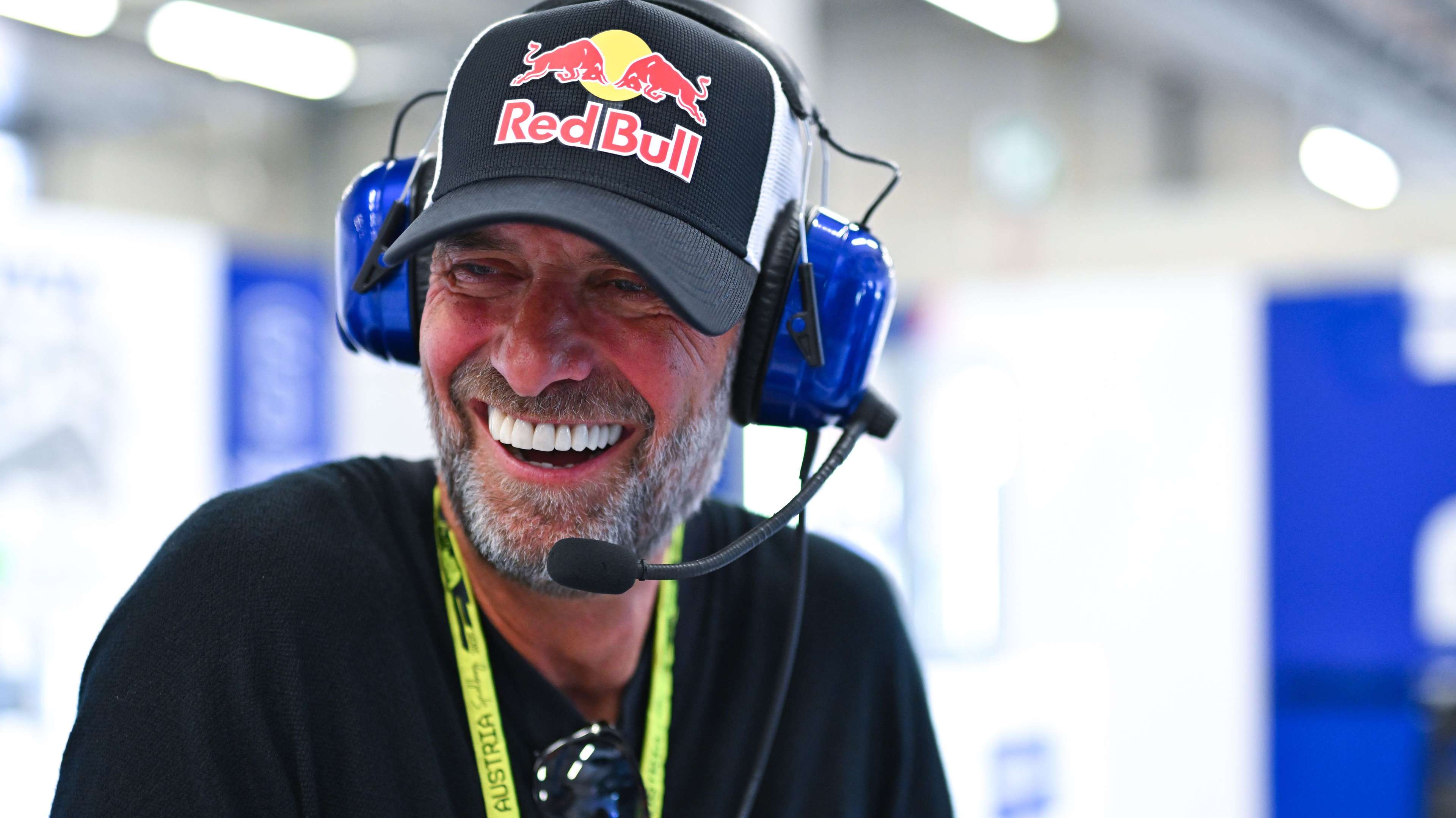 Bayern chief backs Klopp for return to management  