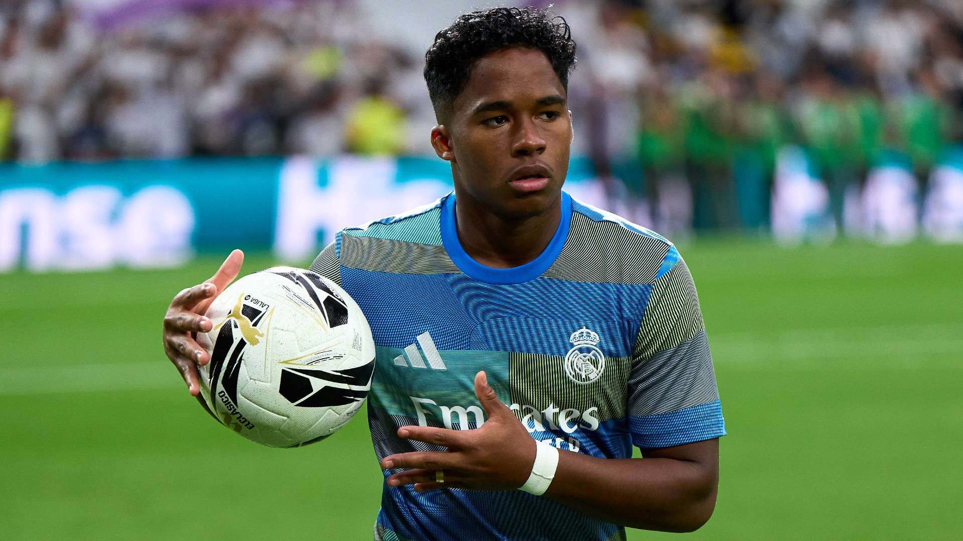 Transfers LIVE: Man Utd launch Endrick swoop  