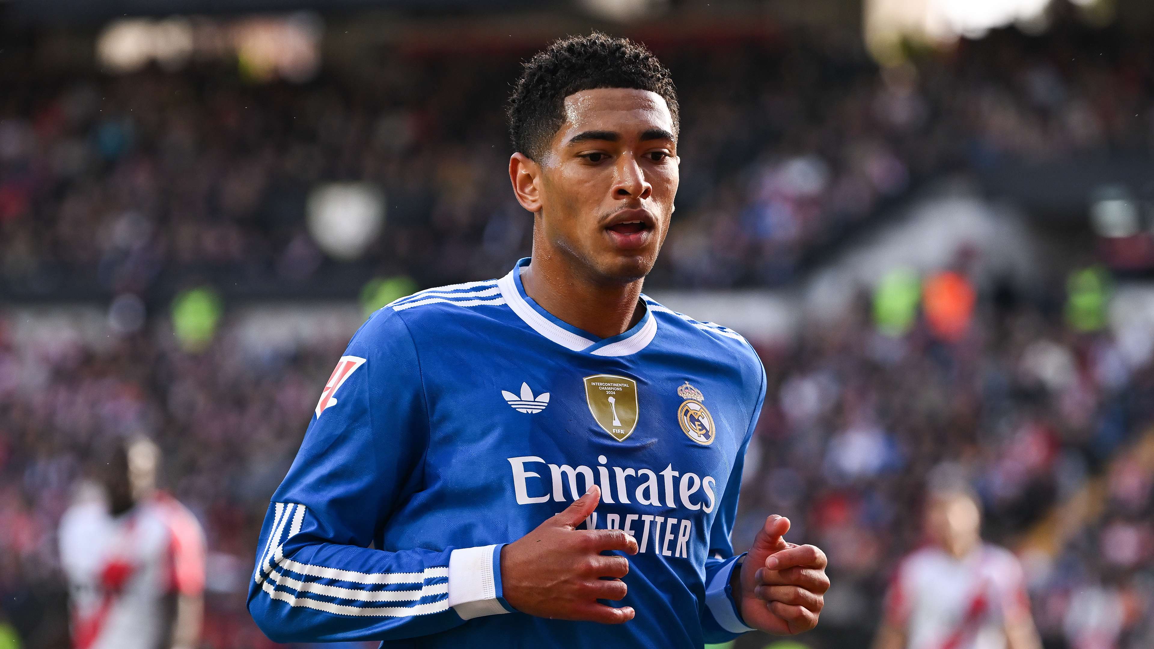 Bellingham to 'give his armour' to injured Madrid player  