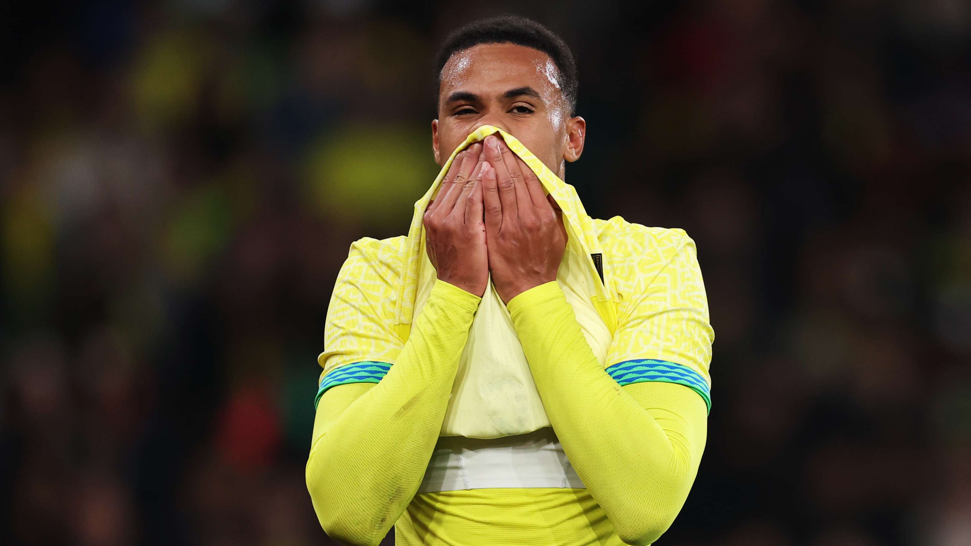 Arsenal fans livid as Gabriel picks up injury on Brazil duties  