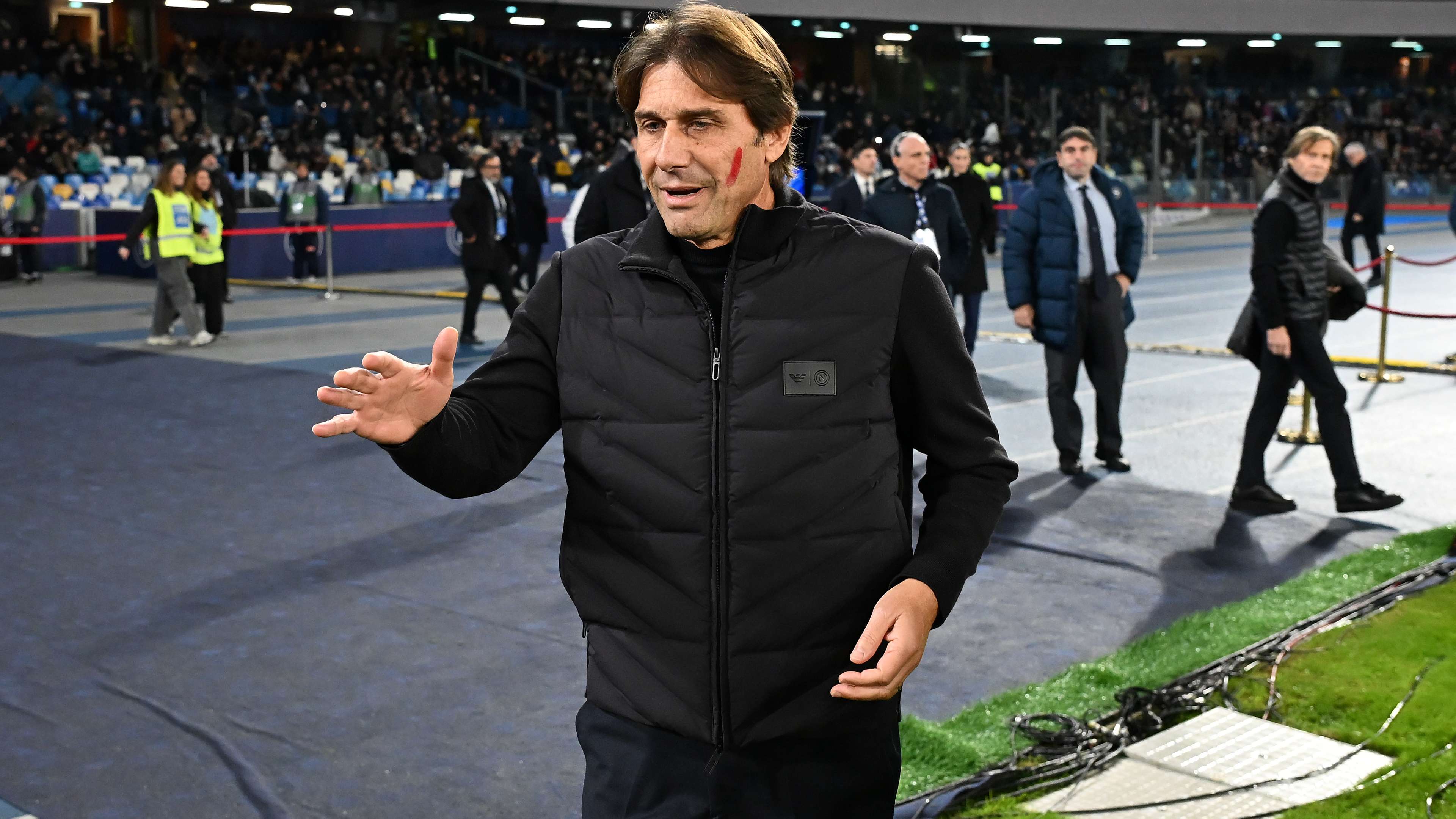 Conte rubbishes Napoli exit talk after president's post  