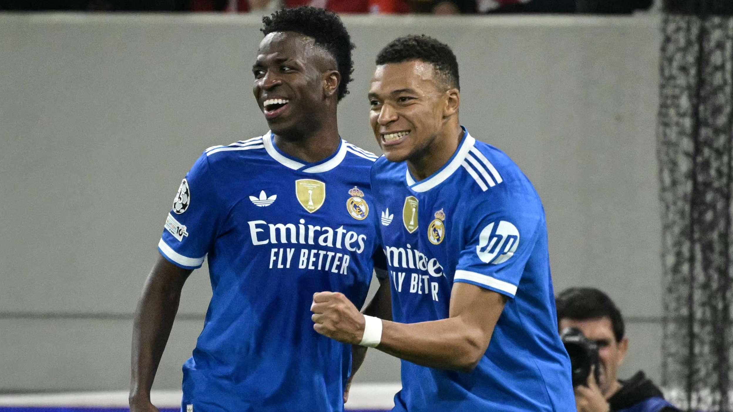 Mbappe bags SEVEN-MINUTE hat-trick to turn UCL clash around  