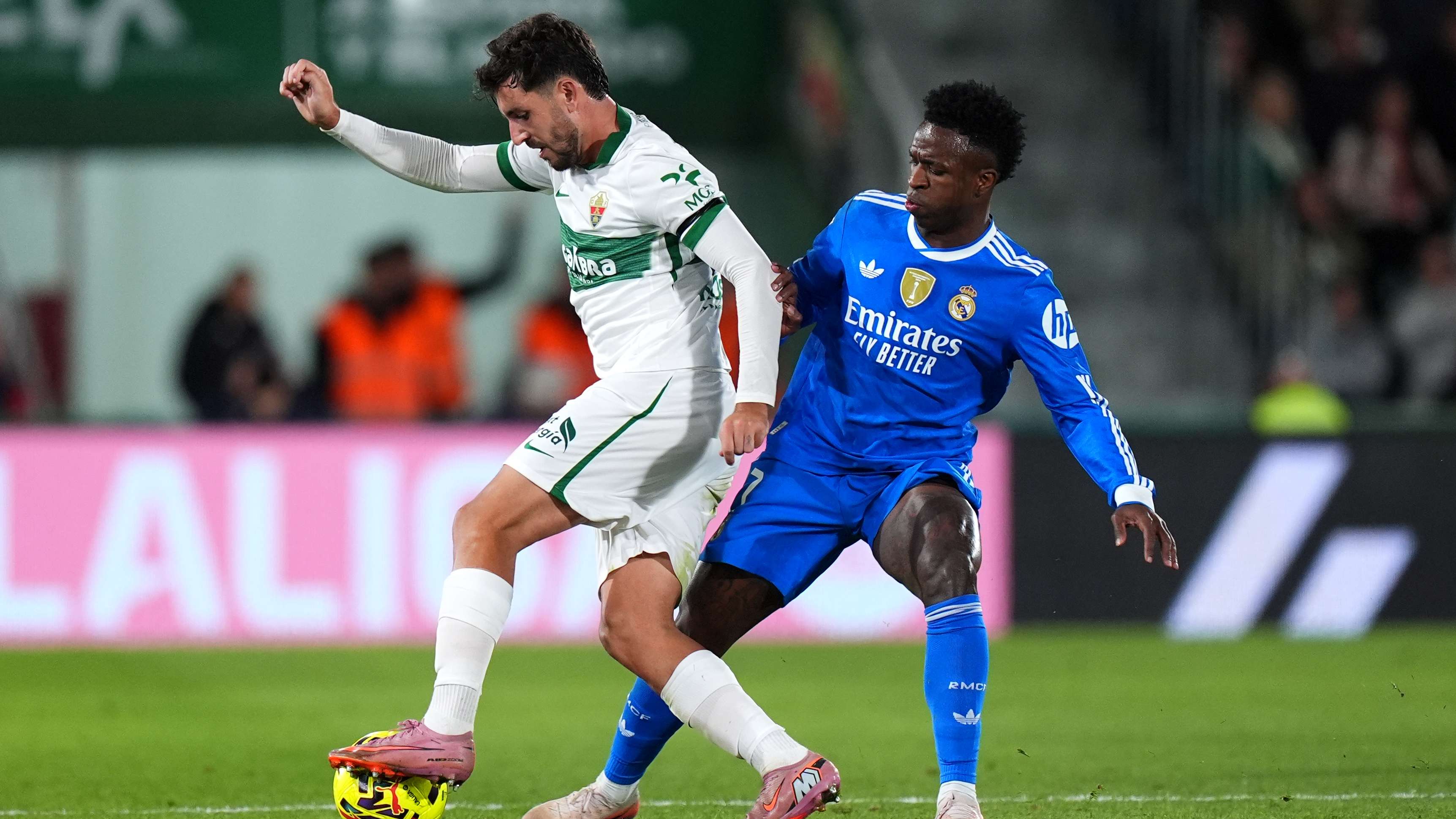 Elche coach blasts Madrid equaliser amid Vinicius foul claim  