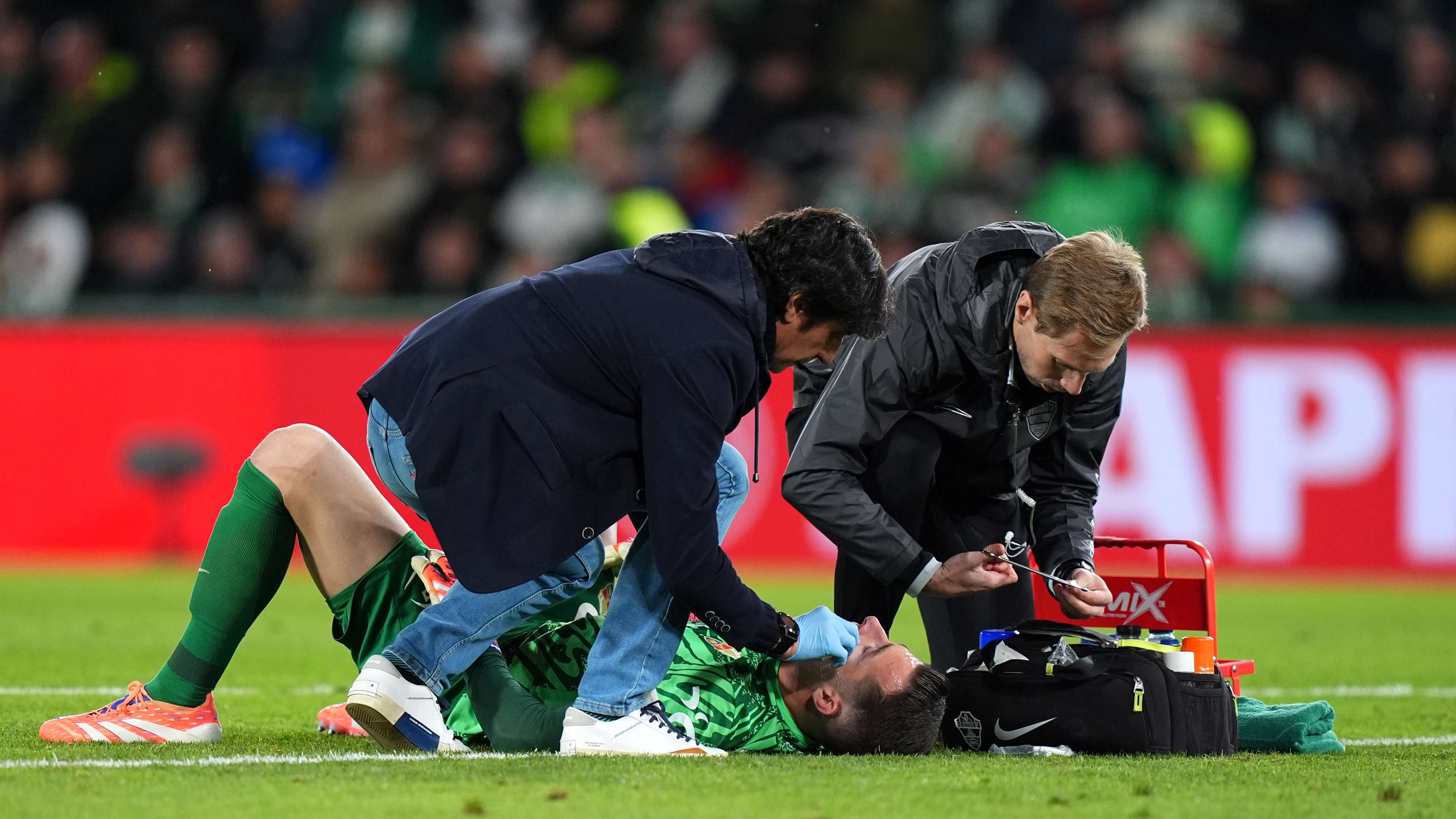 Revealed: Why La Liga won’t review Vinicius-Pena collision  