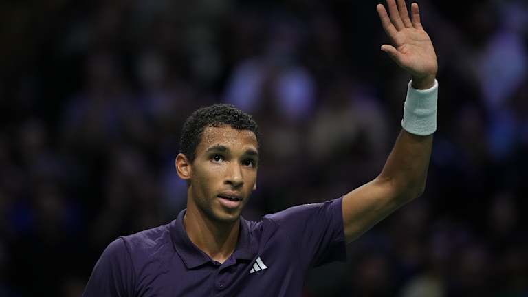 Aryna Sabalenka to become just third woman this century to hold No. 1 for every week of a year  