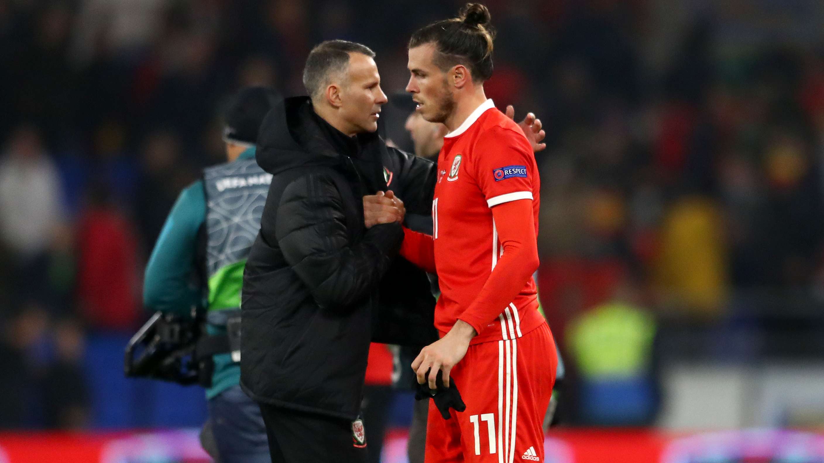 Giggs names Bale as greatest Welsh footballer despite Man Utd success  