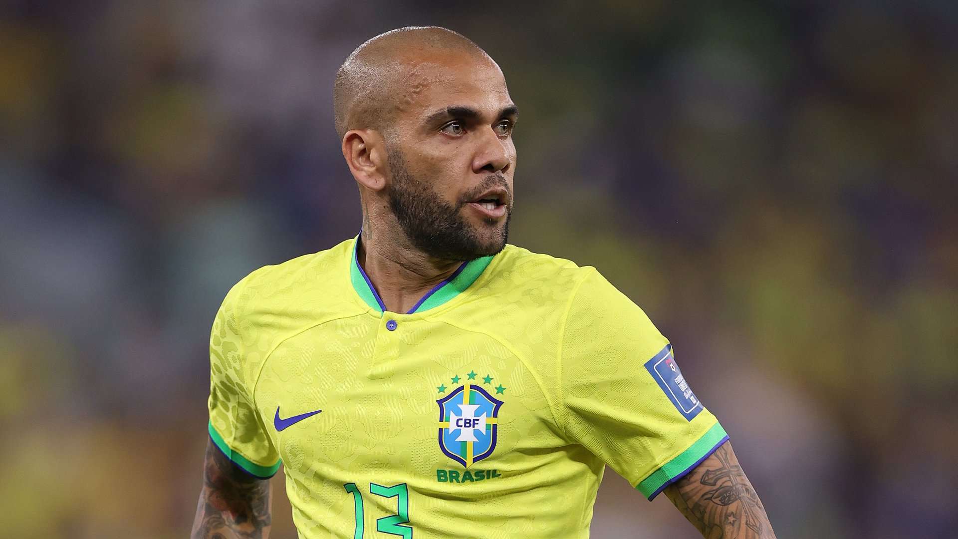 Dani Alves set to buy & play for Portuguese club at age of 42  
