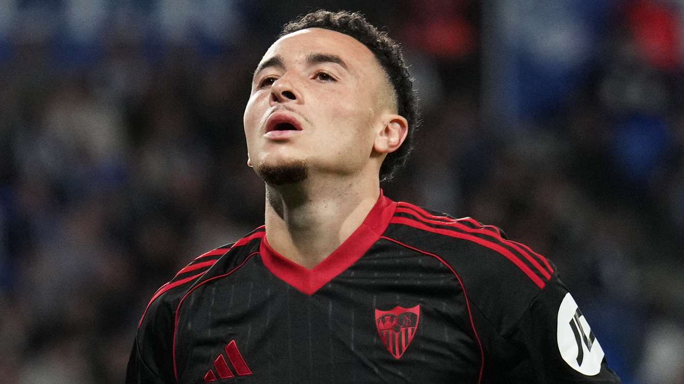 Leeds eye €20m swoop for in-form Sevilla winger Ruben Vargas  