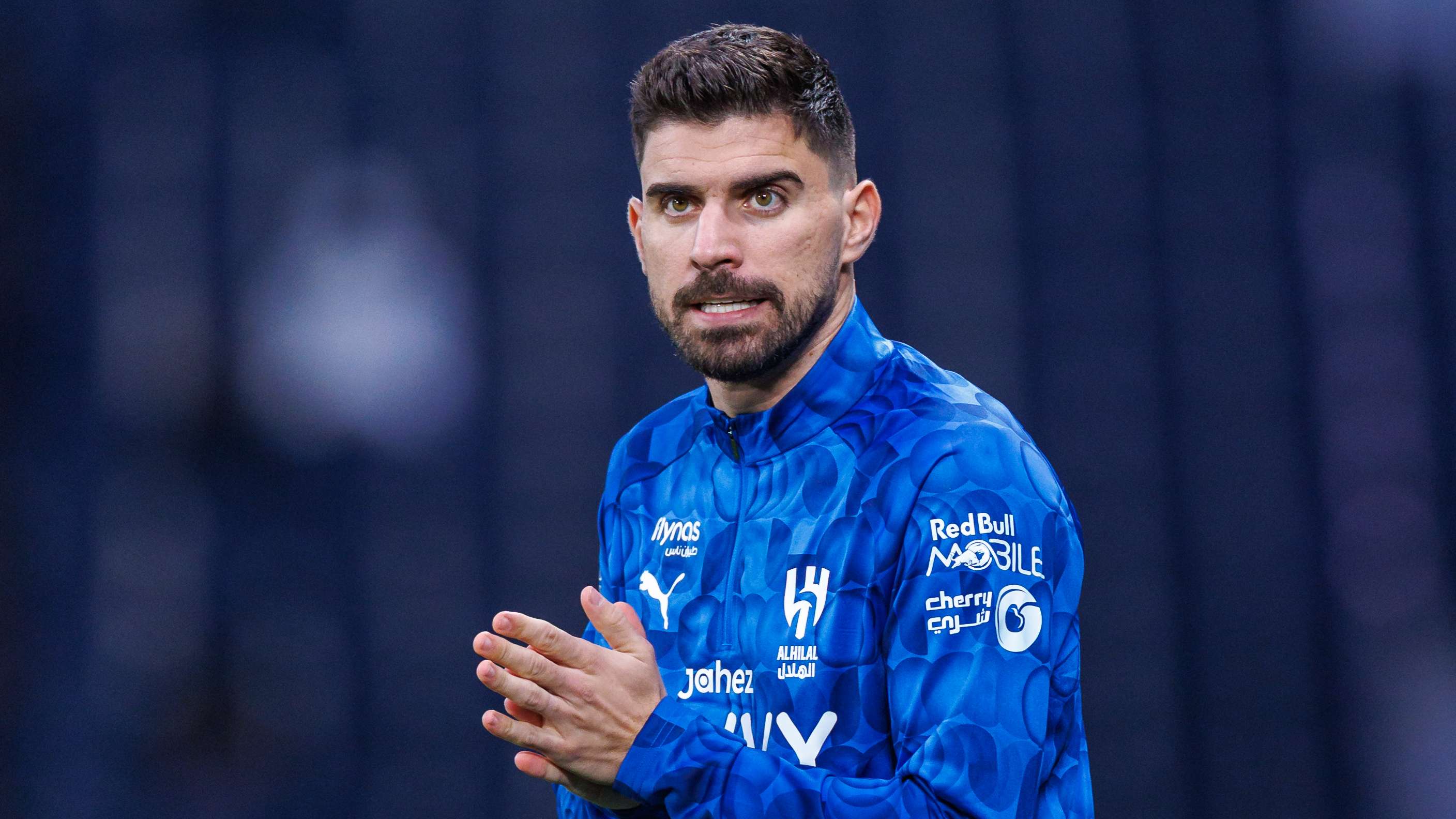 Transfers LIVE: Man Utd on alert as Neves eyes Premier League return  