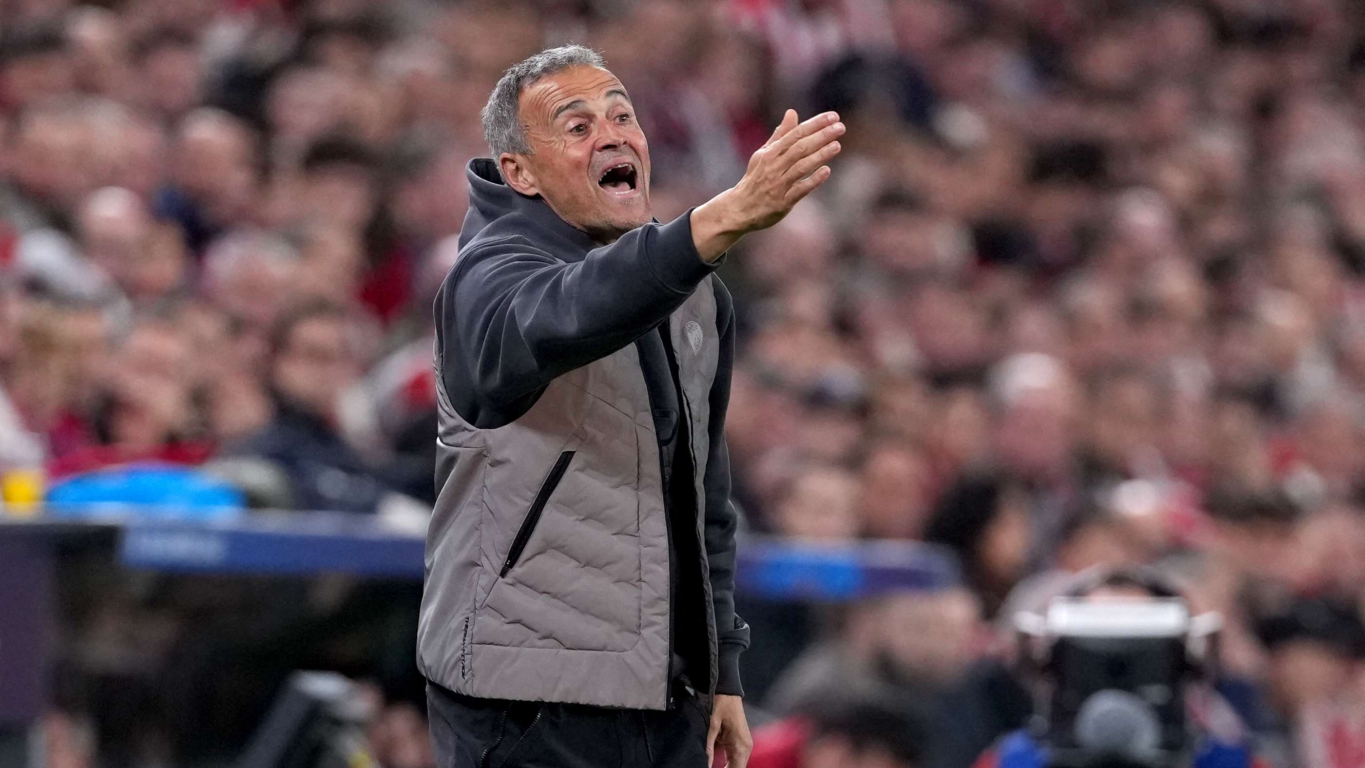 Luis Enrique hails MOTM Simon as PSG frustrated by goalkeeper  